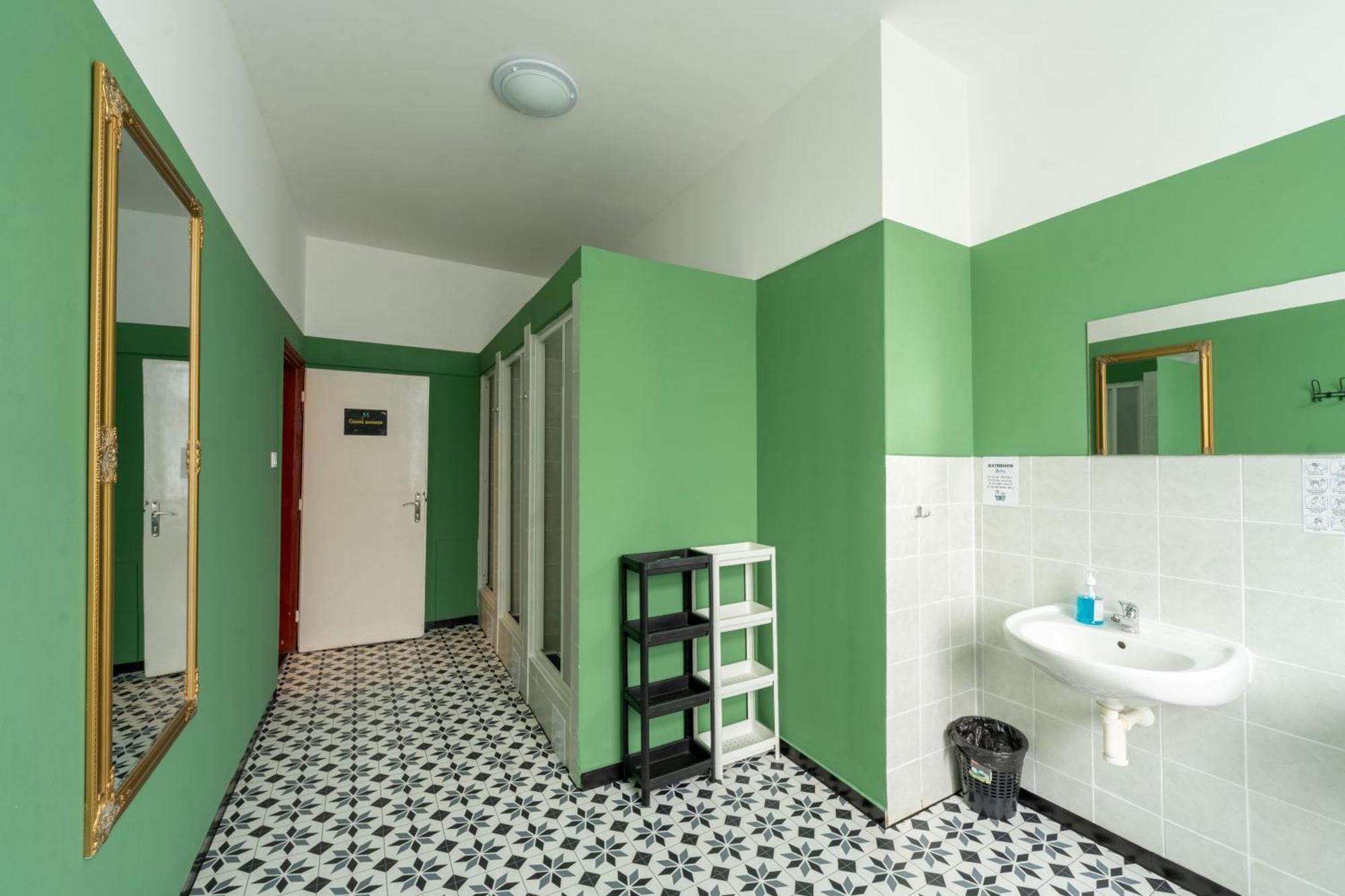 Best Spot Hostel Praha Eksteriør bilde